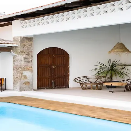 House Livas Grau 6bdr Valencia