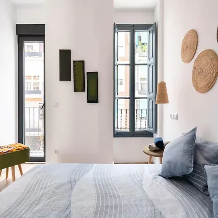 House Livas Grau 6bdr Nyaraló Valencia