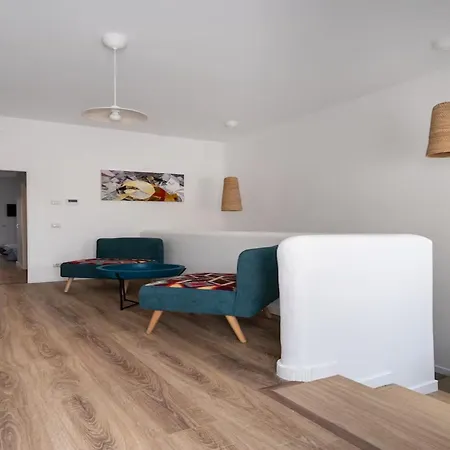 House Livas Grau 6bdr Nyaraló