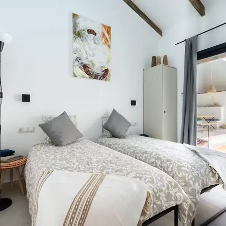 House Livas Grau 6bdr