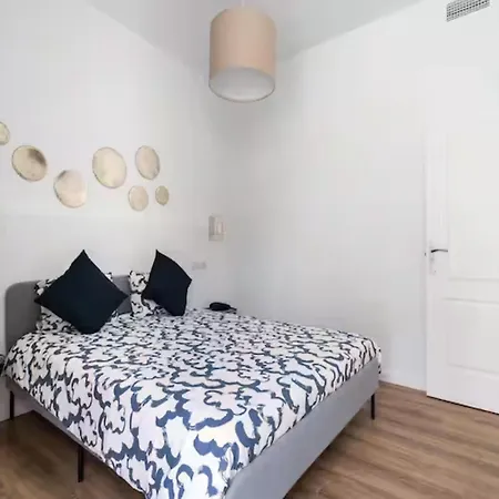 House Livas Grau 6bdr Nyaraló Valencia